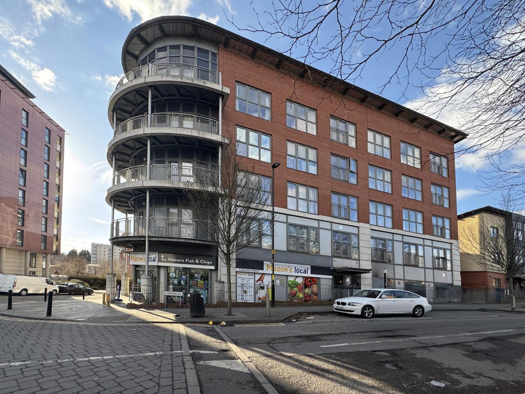 Apartment Modern 2 Bed In Centre, Perfect For Business & Long With Free Parking